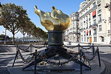 3DM速报：《巫师3》次世代版再度跳票 腾讯加速器将关闭外服加速